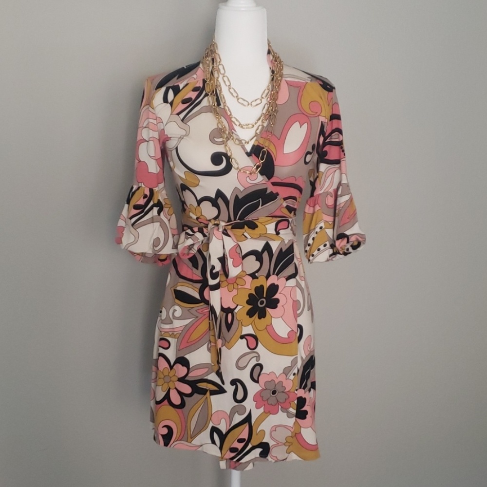 Becky & Max Wrap Dress Ballon Sleeve